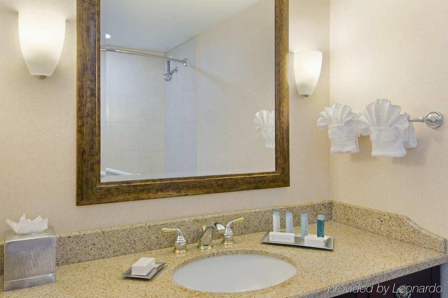 מלון Hilton פרובידנס מראה חיצוני תמונה